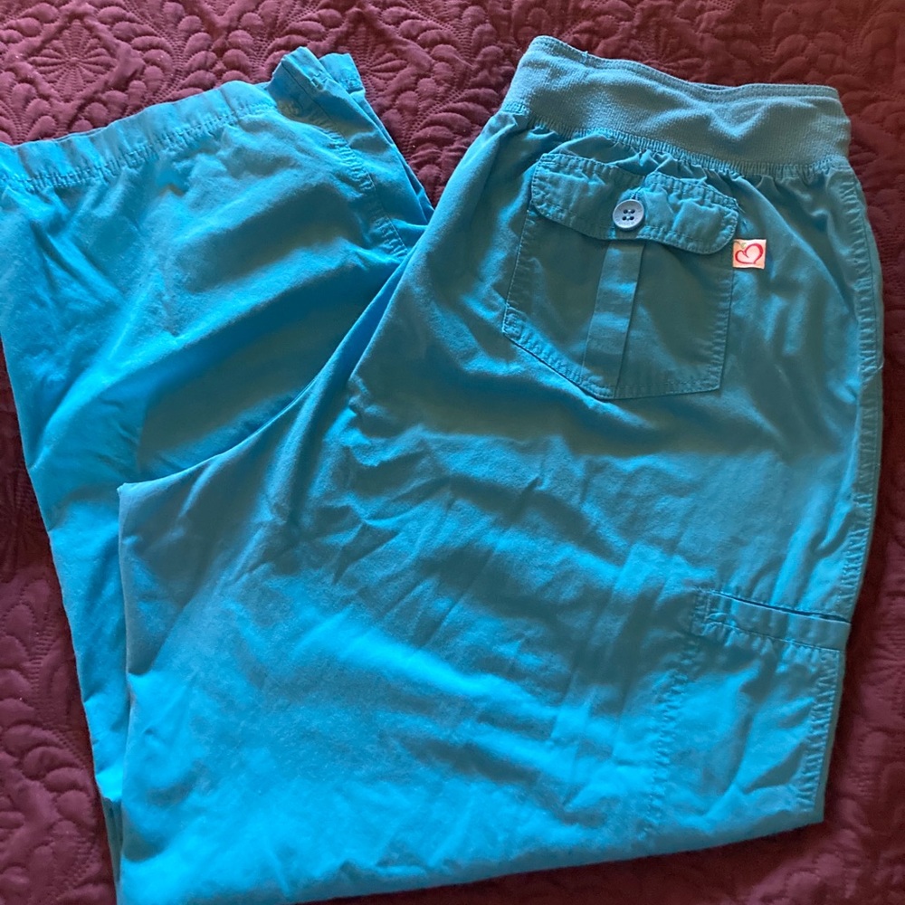 Peaches teal scrub pants